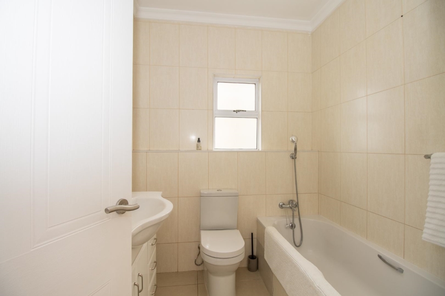 3 Bedroom Property for Sale in Royal Ascot Western Cape